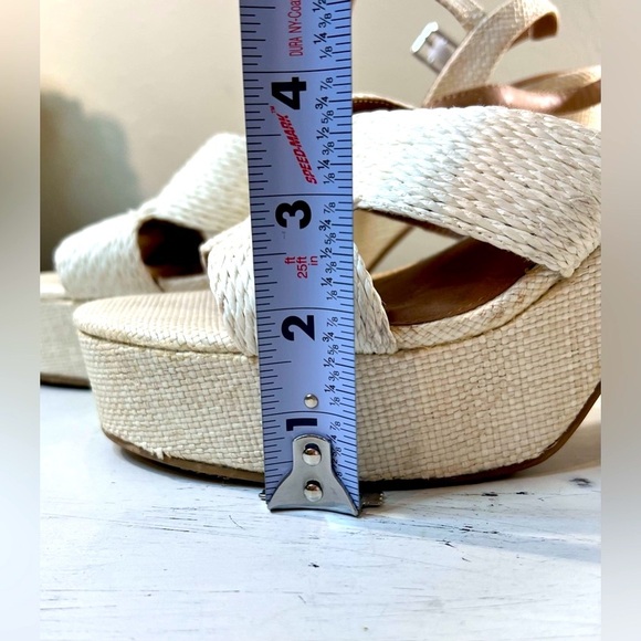 DV Dolce Vita Waylan Raffia Platform Ankle Strap Sandal, White, Size 10 - Picture 4 of 7